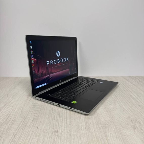 Ноутбук Б-клас HP ProBook 470 G5 / 17.3" (1920x1080) IPS / Intel Core i7-8550U (4 (8) ядра по 1.8 - 4.0 GHz) / 8 GB DDR4 / 256 GB SSD / nVidia GeForce 930MX, 2 GB DDR3, 64-bit / WebCam б/в | Зображення 2