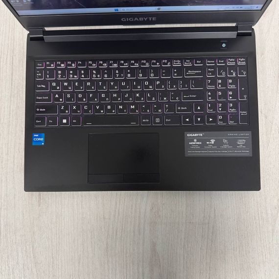 Ігровий ноутбук Gigabyte G5 GD / 15.6" (1920x1080) IPS / Intel Core i5-11400H (6 (12) ядер по 2.7 - 4.5 GHz) / 16 GB DDR4 / 512 GB SSD M.2 / nVidia GeForce RTX 3050, 4 GB GDDR6, 128-bit / WebCam б/в | Зображення 2
