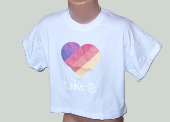 Футболка дитяча з коротким рукавом для дівчинки 134