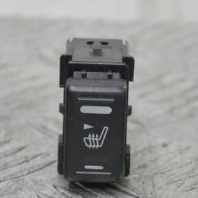 Кнопка підігріву правого сидіння Nissan Navara Pathfinder 2005-2015 Кнопка обігріву сидіння Ніссан 55208