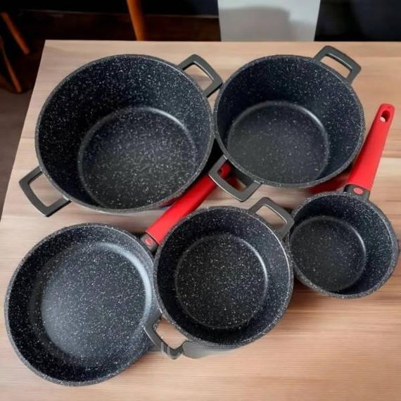 Набір каструль та сковорода з кришками з антипригарним покриттям та набором приладдя Тор Kitchen ТК00050