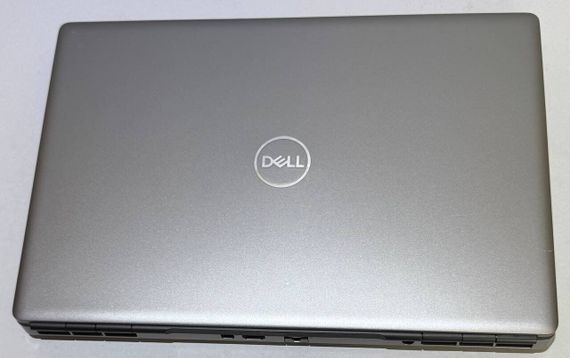 Мобільна робоча станція Dell Precision 7550 / 15.6" (1920x1080) IPS / Intel Core i7-10875H (8 (16) ядер по 2.3 - 5.1 GHz) / 32 GB DDR4 / 256 GB SSD + 256 GB SSD / nVidia Quadro T1000, 4 GB GDDR5, 128-bit / WebCam б/в | Зображення 1