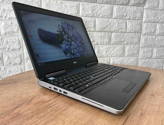 Ноутбук Dell Precision 7510 15.6" IPS i5 6300HQ 8Gb SSD 256Gb FirePro W5170M Б/В | Зображення 1