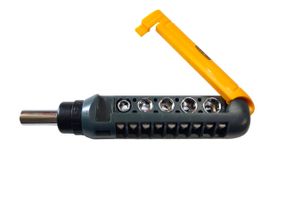 Викрутка реверсійна  9 біт, 5 насадок CrV СИЛА 302015