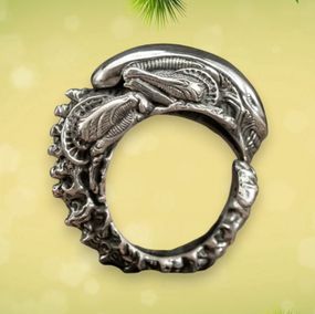 Каблучка срібляста у вигляді монстра з фільму Чужий розмір регульований