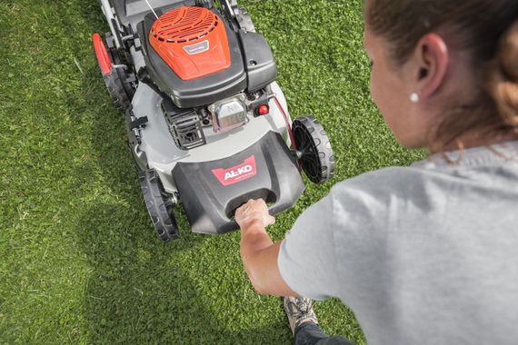 Газонокосарка бензинова AL-KO EASY 4.6 SP-S (113795) | Зображення 1