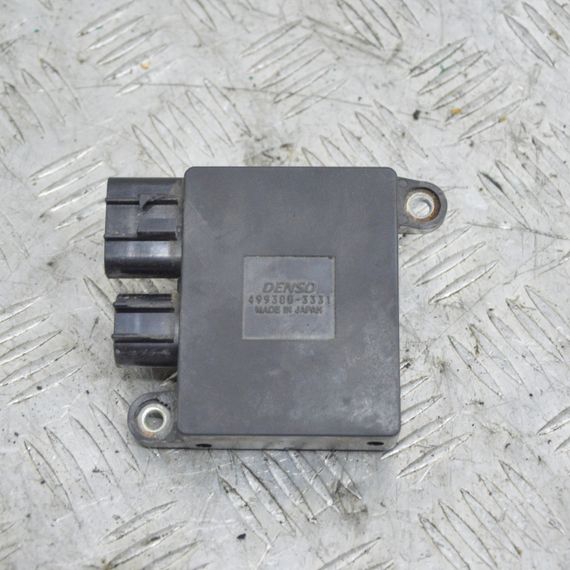 Блок керування вентилятором радіатора Mazda 5 2005-2010 Реле вентилятора Мазда 5 4993003331