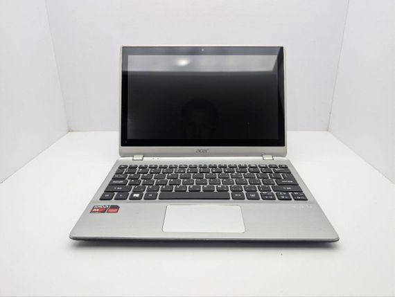 Нетбук Acer Aspire V5-112 / 11.6" (1366x768) TN Touch / AMD A4-1250 (2 ядра по 1.0 GHz) / 6 GB DDR3 / 160 GB HDD / AMD Radeon HD 8210 Graphics / WebCam б/в | Зображення 2