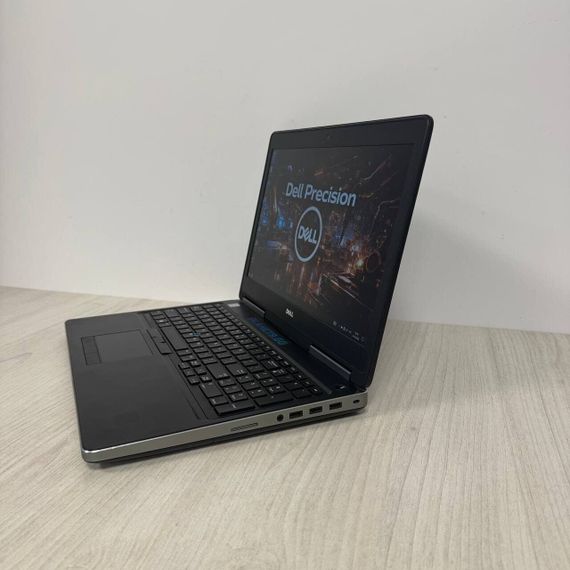 Мобильная рабочая станция Dell Precision 7510 / 15.6" (1920x1080) IPS / Intel Core i5-6300HQ (4 ядра по 2.3 - 3.2 GHz) / 8 GB DDR4 / 256 GB SSD / AMD FirePro W5170M, 2 GB GDDR5, 128-bit / WebCam б/у | Зображення 4