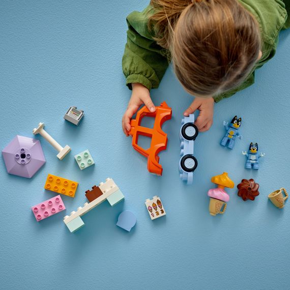 Конструктор LEGO DUPLO Bluey Подорож із морозивом із Блуї (10458) | Зображення 4