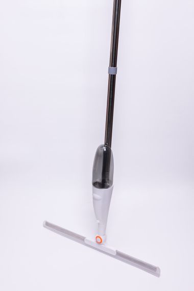 Швабра-скребок з розпилювачем та довгою металевою ручкою для миття твердих поверхонь у будинку та офісі HP-35015-23 | Зображення 4