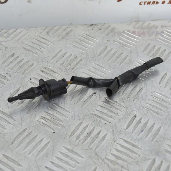 Датчик температури впускного повітря Mazda 2.0 Di Мазда 170400-6010