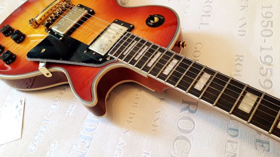 Электрогитара Gibson Les Paul Custom Sun Chery Burst China | Зображення 5