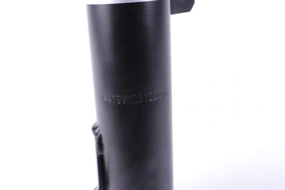 Амортизатор передний Ford Focus 98-04 L  B4  22-051226 | Зображення 2