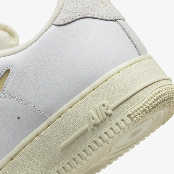 Кросівки Nike Air Force 1 Low Jewel 46 DC8894-100 | Зображення 3