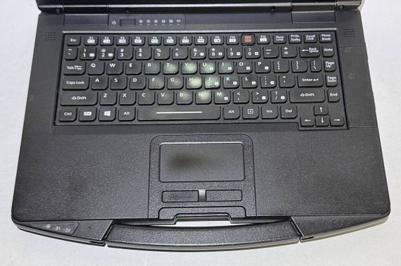 Защищенный ноутбук-трансформер Panasonic Toughbook CF-54 / 14" (1920x1080) TN / Intel Core i5-6300U (2 (4) ядра по 2.4 - 3.0 GHz) / 16 GB DDR3 / 256 GB SSD / Intel HD Graphics 520 / WebCam б/у | Зображення 2