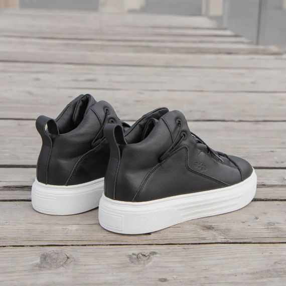 Черные кожаные ботинки для мужчин 45 размер | Зображення 1