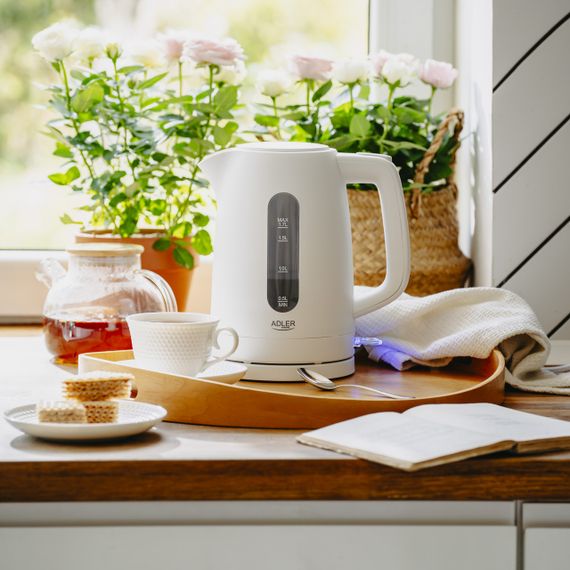Електрочайник Adler AD 1379 білий, 1,7 л, 2200 Вт | Зображення 6