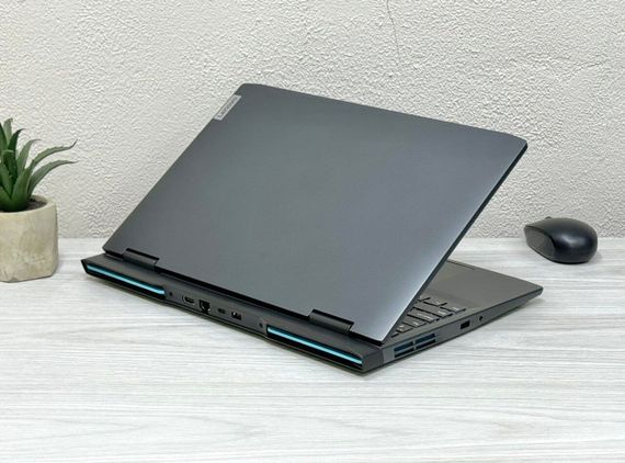 Ігровий ноутбук Б-клас Lenovo IdeaPad Gaming 3 15ARH7 / 15.6" (1920x1080) IPS / AMD Ryzen 5 6600H (6 (12) ядер по 3.3 - 4.5 GHz) / 16 GB DDR5 / 512 GB SSD M.2 / nVidia GeForce RTX 3050, 4 GB GDDR6, 128-bit / WebCam / Win 11 Home б/в | Зображення 6