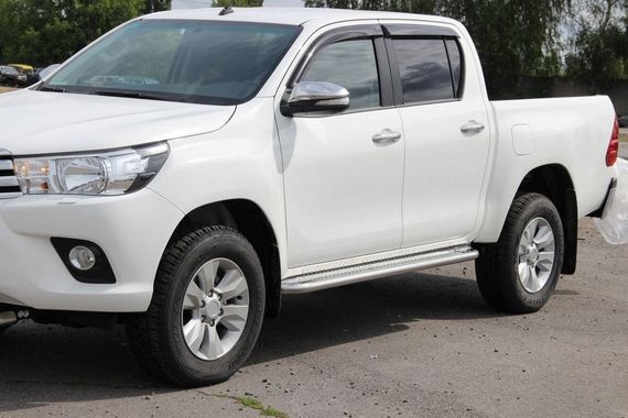Бокові пороги KB001 (нерж) 60 мм для Toyota Hilux 2015-2024 рр | Зображення 1