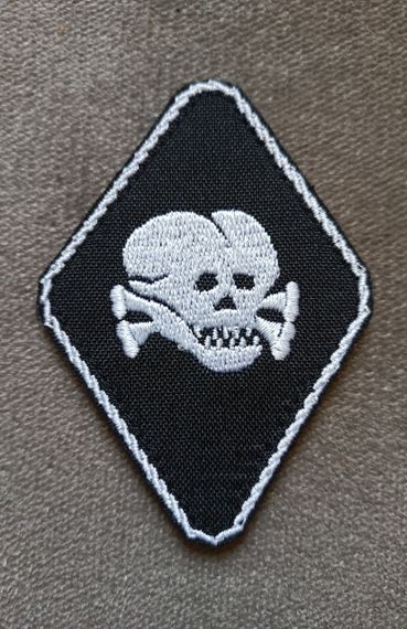 Шеврон Totenkopf на липучці