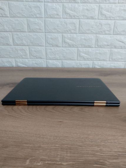 Ноутбук-трансформер HP Spectre x360 / 13.3" (1920x1080) TN Touch / Intel Core i5-6200U (2 (4) ядра по 2.3 - 2.8 GHz) / 8 GB DDR3 / 256 GB SSD M.2 / Intel HD Graphics 520 / WebCam б/у | Зображення 6