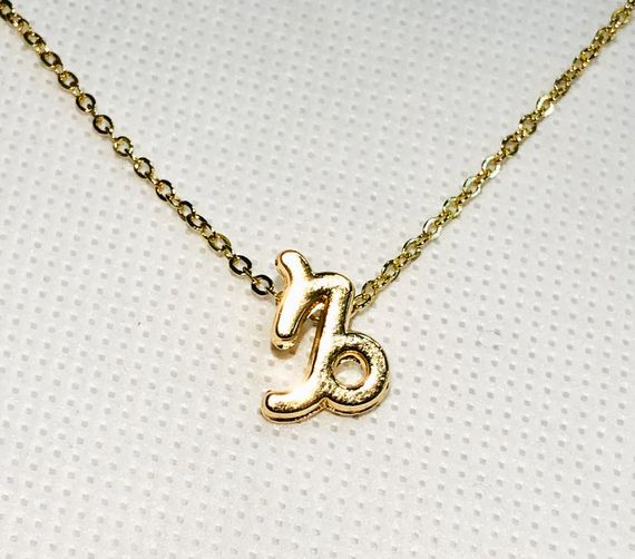 Колье Primo с подвеской знак зодиака Capricorn (Козерог) - Gold | Зображення 1