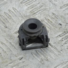 Кронштейн кріплення радіатора Peugeot 207 2008 2006-2012 Кріплення радіатора Пежо 207 2008 9639048580