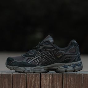 Кросівки демісезонні Asics Gore-Tex колір чорний