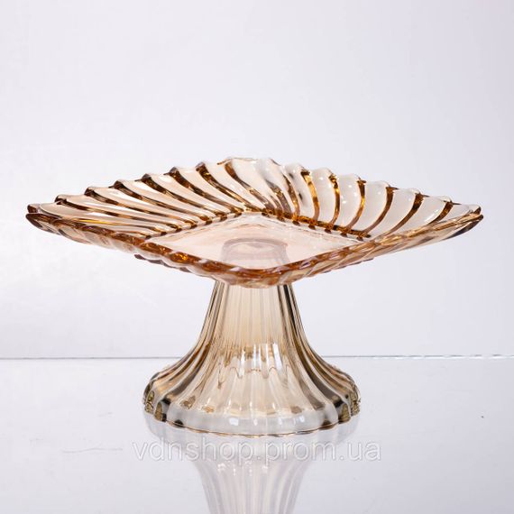 Тортовница стеклянная квадратная на ножке, 16×16 см Коричневая 64486-18 | Зображення 1