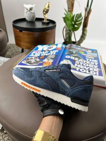 Чоловічі кросівки R-eebok Classic New Navy White 42 - 26,5 см
