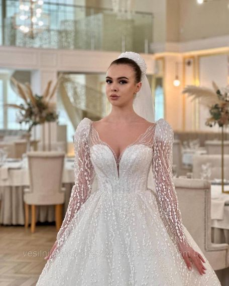 Пишна весільна сукня, колекція 2025 | Зображення 1