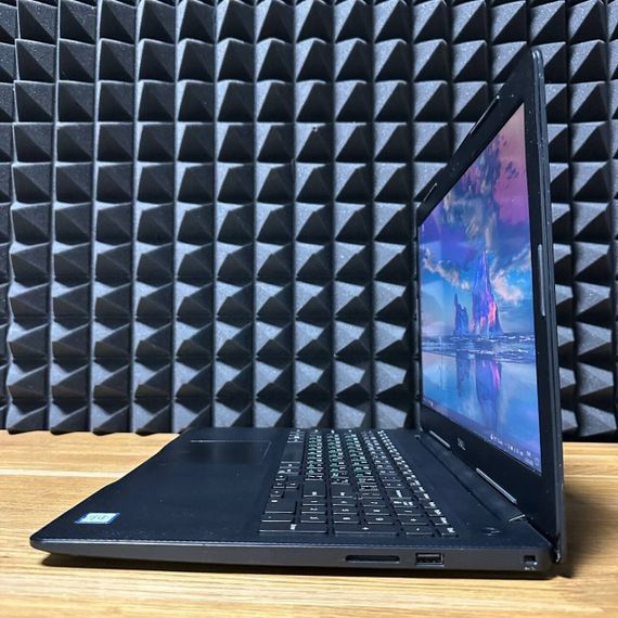 Ноутбук Б-класс Dell Vostro 3583 / 15.6" (1920x1080) IPS / Intel Core i5-8265U (4 (8) ядра по 1.6 - 3.9 GHz) / 16 GB DDR4 / 128 GB SSD + 320 GB HDD / Intel UHD Graphics 620 / WebCam б/у | Зображення 6