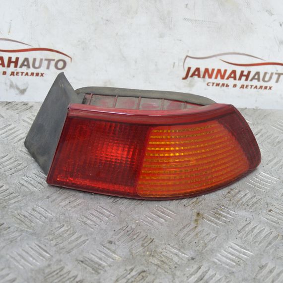 Ліхтар задній правий Alfa Romeo 145 1994-2001 Фара задня права Альфа Ромео 36380748