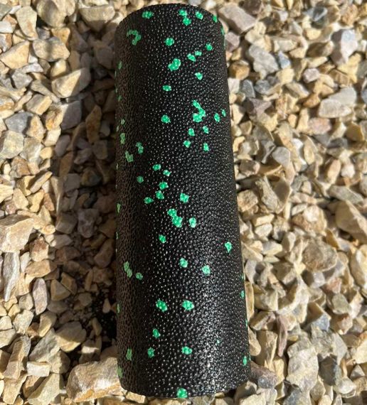 Массажный ролик (роллер) гладкий Паверплей PP-4346 Mini EPP Foam Roller Черно/Зеленый (15x5,3см.) | Зображення 3