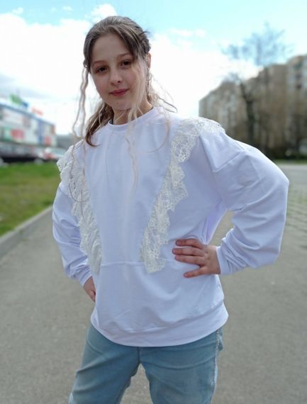 Білий світшот з мереживом | Зображення 5