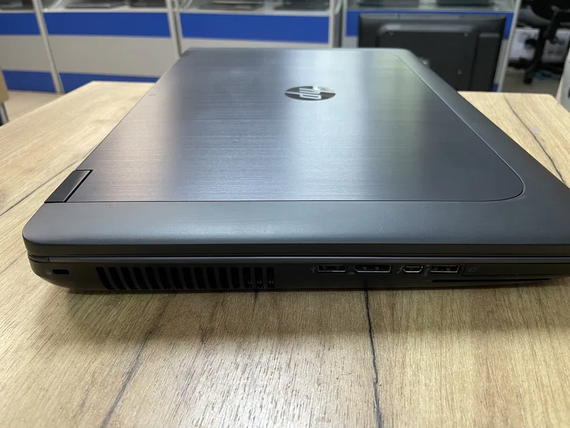 Ноутбук HP Zbook 17 17.3  HD+ core i7 4700MQ/8gb/240Gb SSD/Nvidia Quadro K610M | Зображення 4