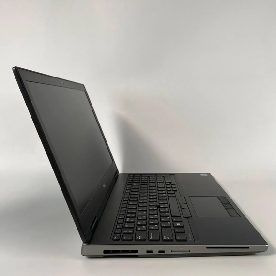 Мобільна робоча станція Dell Precision 7530 / 15.6" (1920x1080) IPS / Intel Core i7-8850H (6 (12) ядра по 2.6 - 4.3 GHz) / 16 GB DDR4 / 512 GB SSD / nVidia Quadro P2000, 4 GB GDDR5, 128-bit / WebCam б/в + Подарунок Бездротова миша / USB | Зображення 3