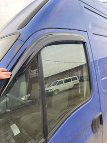 Вітровики (2 шт, HIC) для Iveco Daily 2006-2014 рр