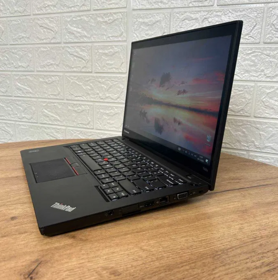 Ноутбук Сенсорний Lenovo Thinkpad T450S i7 5600U 12Gb SSD 256Gb Б/В | Зображення 3
