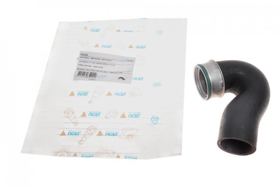 Патрубок інтеркулера VW Passat Skoda Superb 1.8T 1.9TDI 00-08 65220