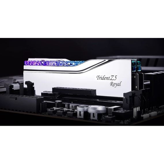 Модуль пам&#039;яті для комп&#039;ютера DDR5 32GB (2x16GB) 7600 MHz Trident Z5 Royal Silver G.Skill (F5-7600J3646G16GX2-TR5S) | Зображення 4