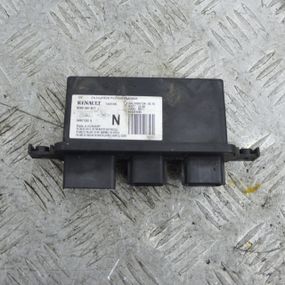 Блок керування світлом фар Renault Clio III 2005-2012 Модуль світла фар Рено Кліо 3 8200261817