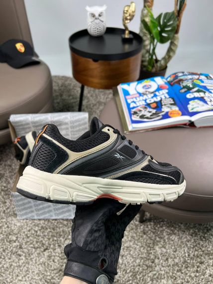 Чоловічі кросівки Re2ebok Premier Trinity KFS Black Beige весна / літо / осінь A3791 45 28,5 | Зображення 3