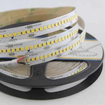 Светодиодная лента LED-STIL 4000K 22 Вт/м 2835 240 діодів IP33 24 Вольта 3600 lm нейтральне світло | Зображення 3