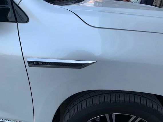Комплект шильдиків під карбон (4 шт) для Lexus LX570/450d | Зображення 1