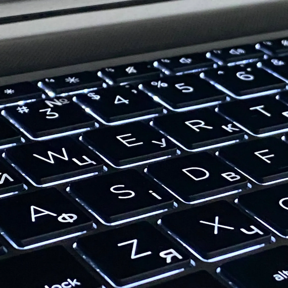 Ультрабук Б-класс HP EliteBook 850 G8 / 15.6" (1920x1080) IPS / Intel Core i5-1145G7 (4 (8) ядра по 2.6 - 4.4 GHz) / 16 GB DDR4 / 256 GB SSD / Intel Iris Xe Graphics / WebCam / TouchID / USB Type-C б/у + Подарок Беспроводная мышь / USB | Зображення 4