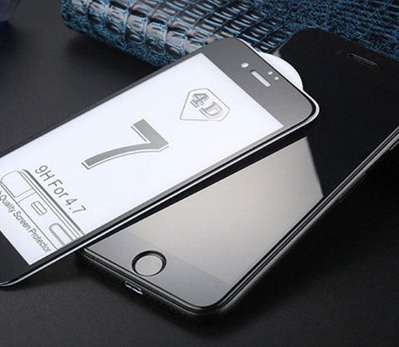 4D защитное стекло для iPhone 7 / 8 / SE - Black | Зображення 1