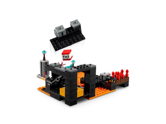 Конструктор LEGO Minecraft Бастіон підземного світу (21185) | Зображення 4