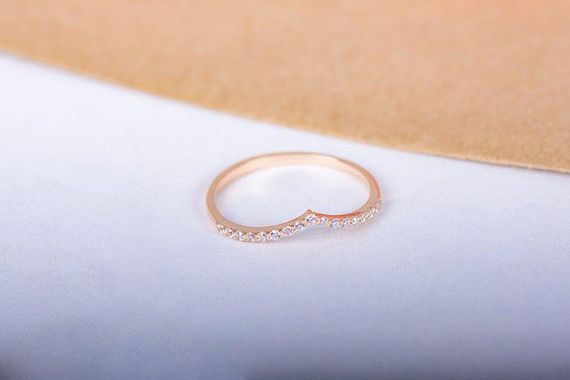 Кольцо из красного золота с фианитами 21.5 | Зображення 5